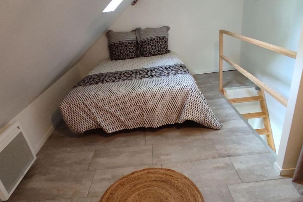Appartement Hyper Centre Mayenne Exterior foto
